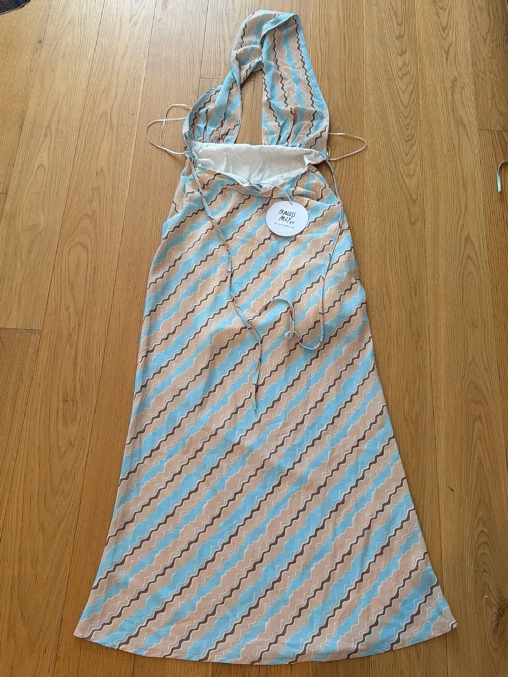 NWT Princess Polly Halter Maxi Dress Blue Brown Wave Print Size 4 - Picture 2 of 6